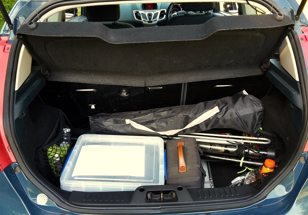 Portable Kit in M0PZT's Car